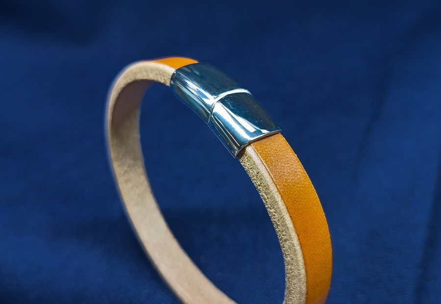 Bőr karkötő 2 leather bracelet